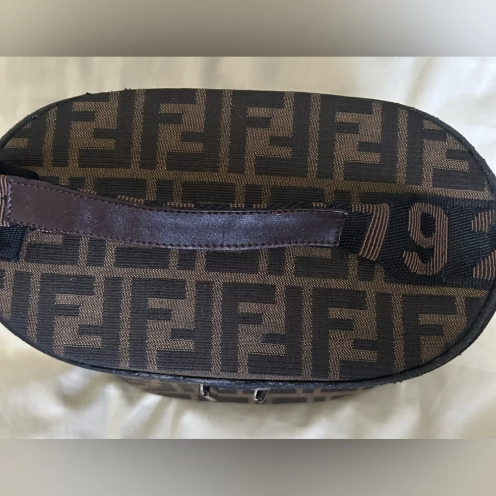 FENDI Vanity Vintage bag zucca 🤎EUC8 - Picture 10 of 16